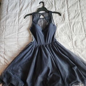 Blonde bites navy blue size 3